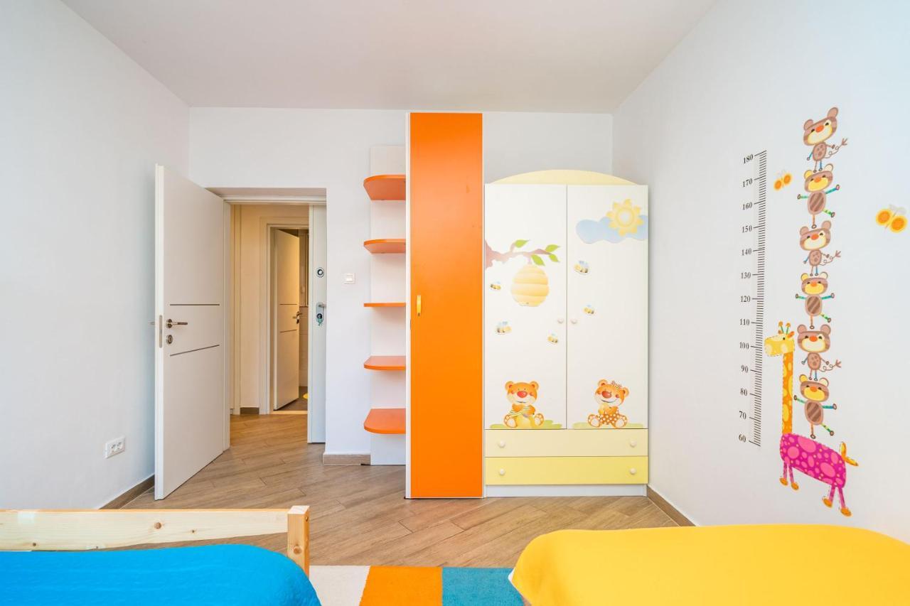 Spacious Two Bedroom Apartment Dubrovnik Eksteriør bilde